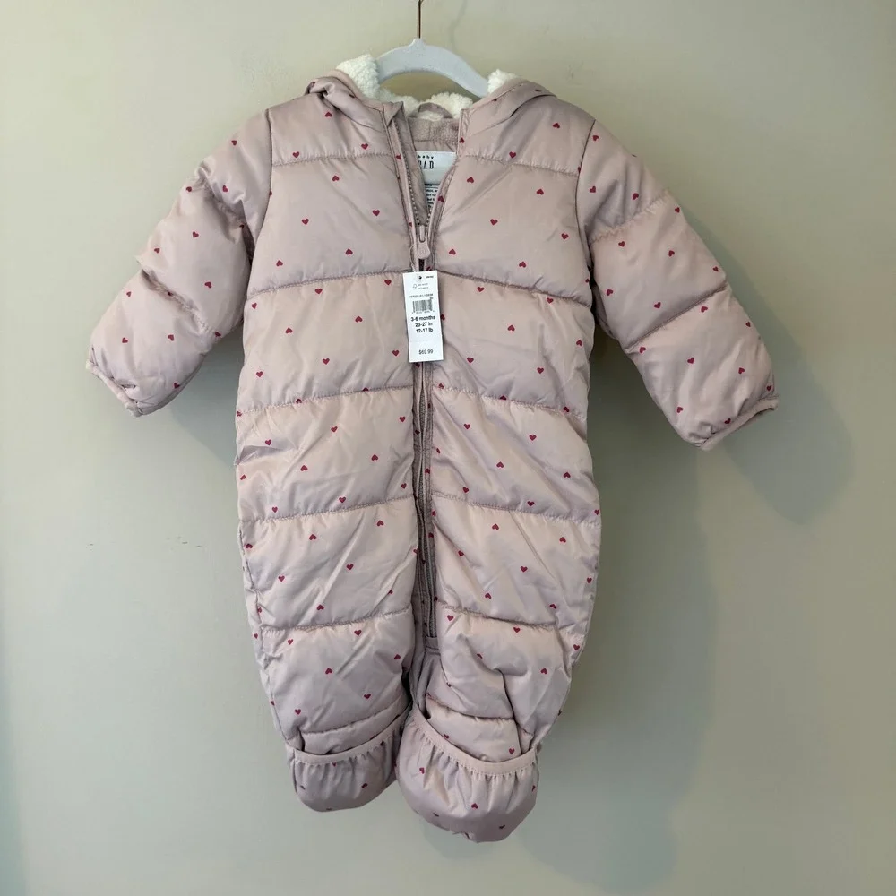 Baby Gap ColdControl Max Pink Heart Print Hooded Snowsuit Bunting 3-6 Months NWT